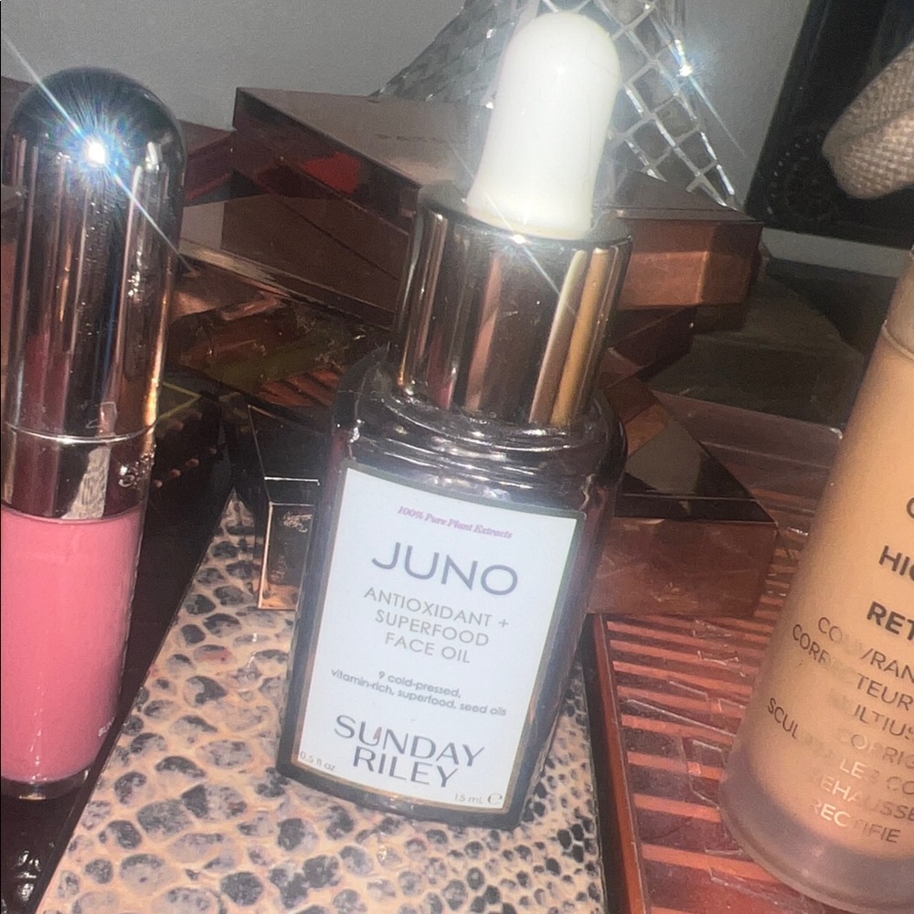 Sunday Riley Juno antioxidant superfood Serum & Face Oil